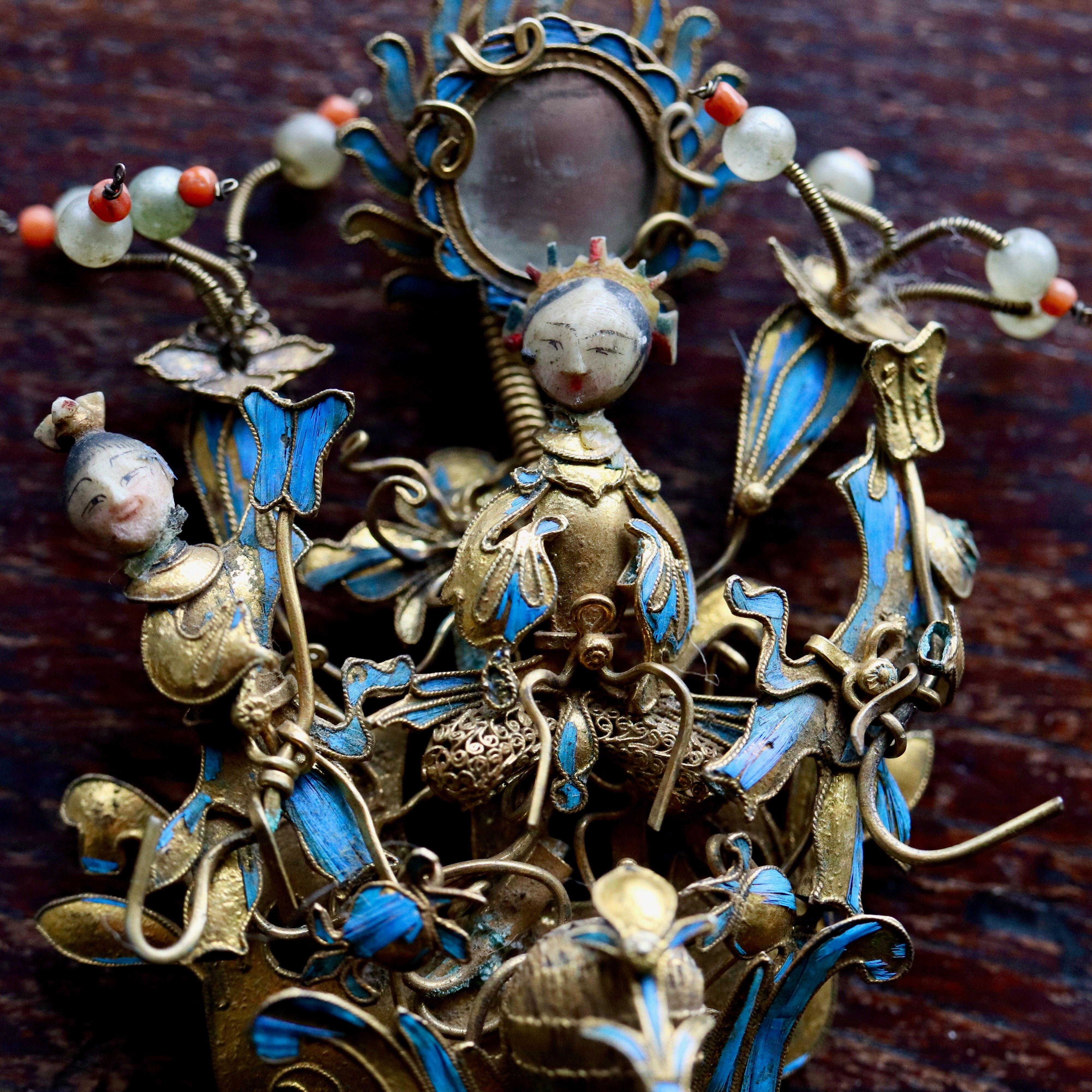 Inside a Tian-Tsui Trunkshow : Museum of Jewelry
