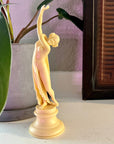 Ode to a Grecian Girl Statue