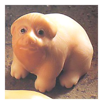 根付(netsuke) 2 匹の寄り添う犬　木製　江戸時代 犬の根付 木製 江戸時代 - メルカリ