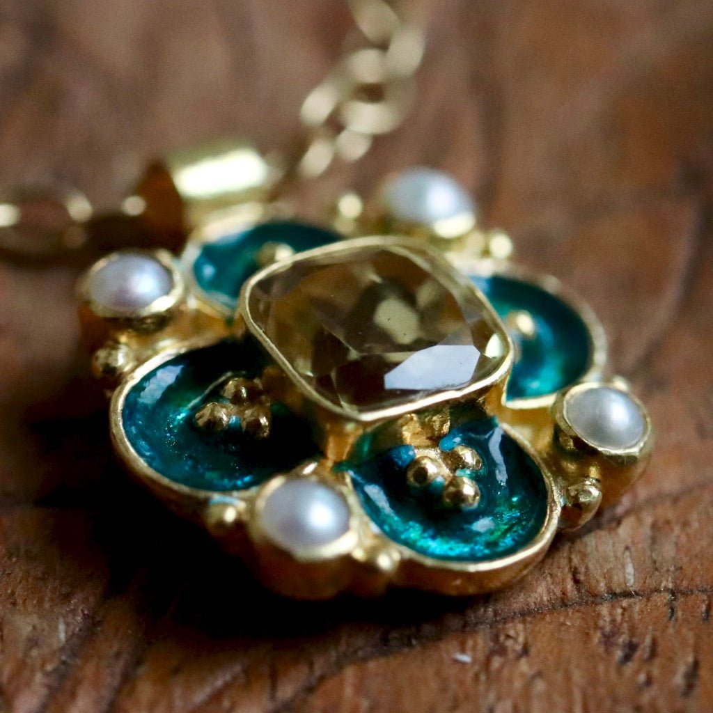 Mary Queen of Scots Citrine and Pearl Necklace Museum of Jewelry