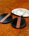 Vintage Laurel Inc Black Onyx and Carnelian Round Gold-Plate Dangles