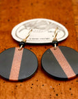 Vintage Laurel Inc Black Onyx and Carnelian Round Gold-Plate Dangles