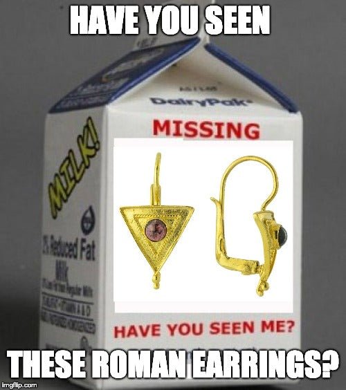 Triangular Roman Earrings : Museum of Jewelry