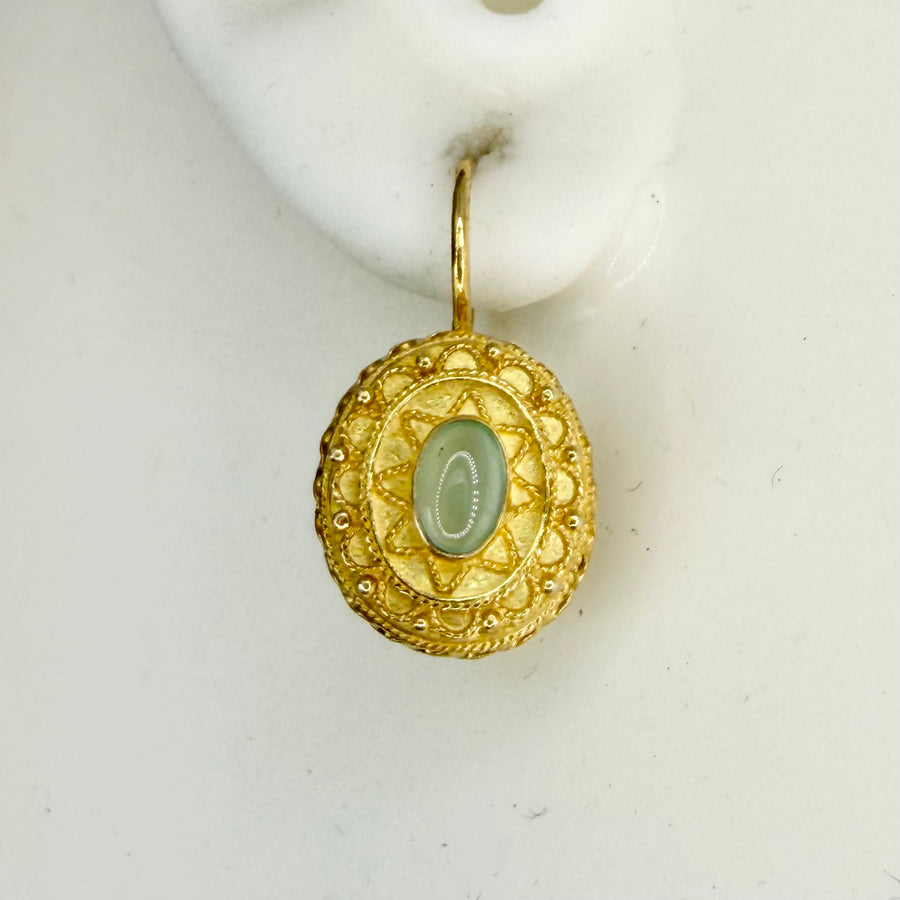 カサブランカピアス : Museum of Jewelry