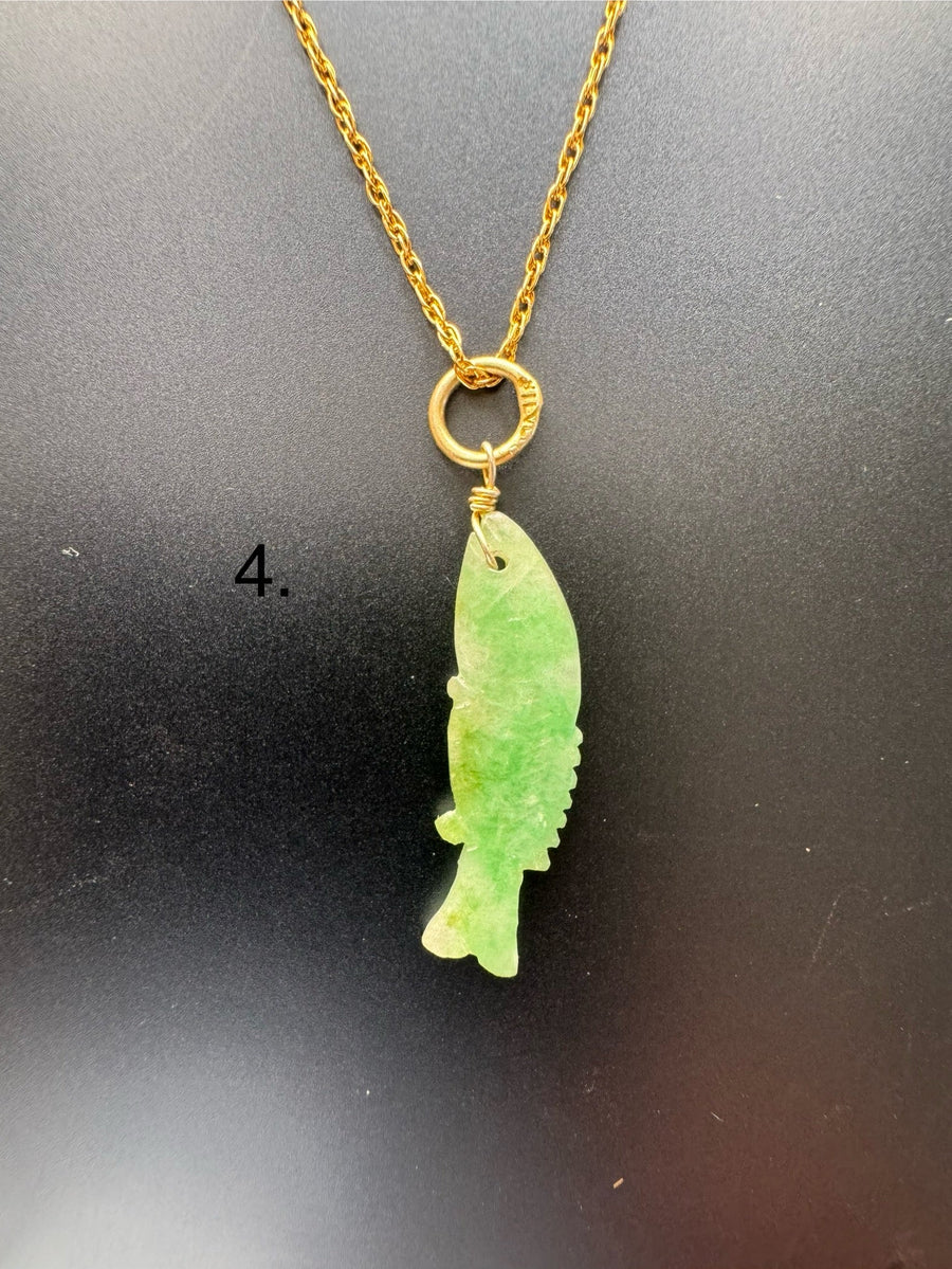 ANTIQUE CHINESE CARVED FISH JADE NECKLACE