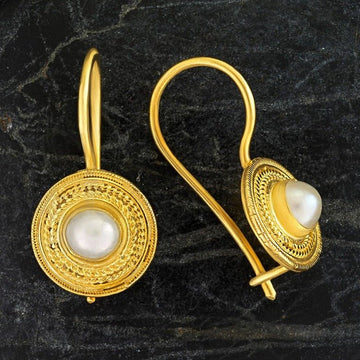 Athena Pearl Earrings