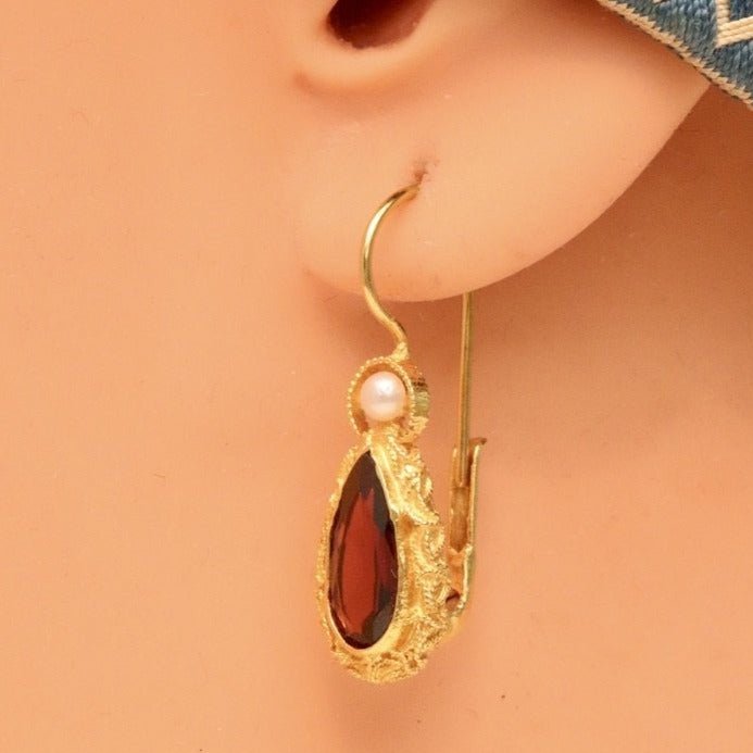 Coventry 14k Gold, Garnet and Pearl Earrings