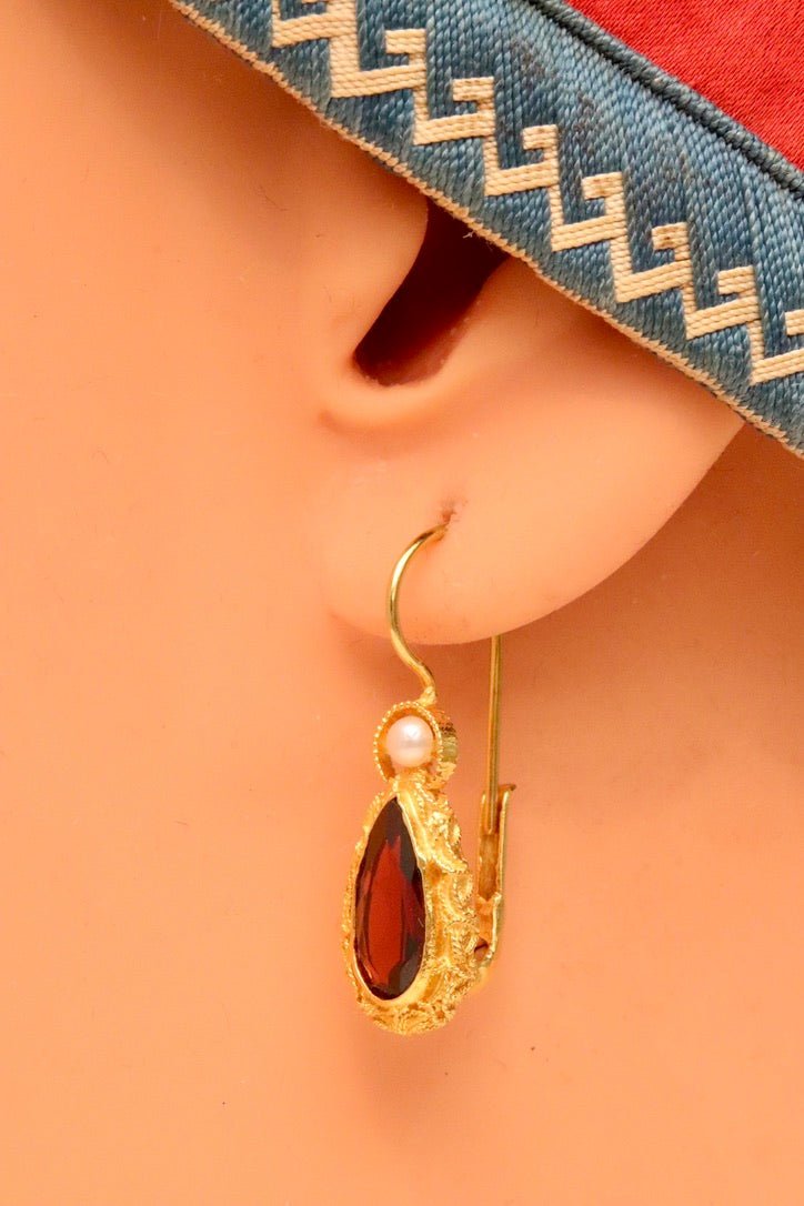Coventry 14k Gold, Garnet and Pearl Earrings