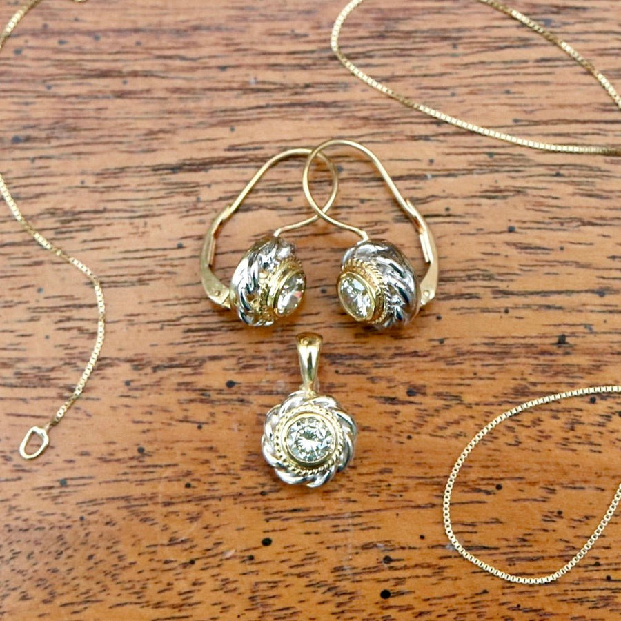 Flower 14k White Gold and Diamond Earrings