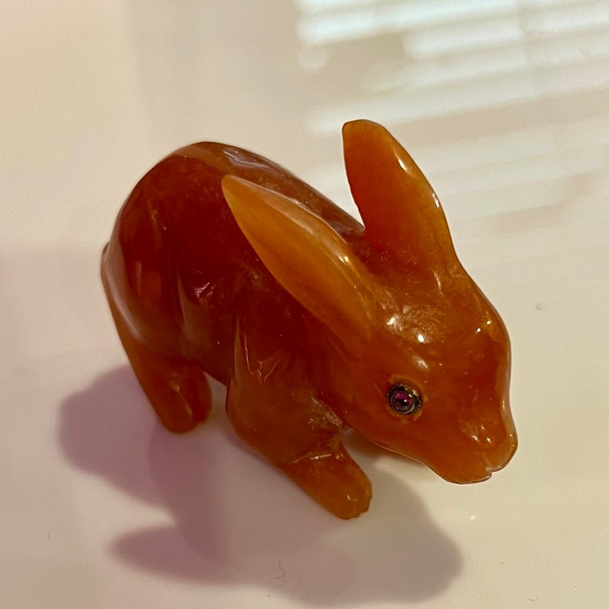 Good Luck Carnelian Rabbit : Museum of Jewelry