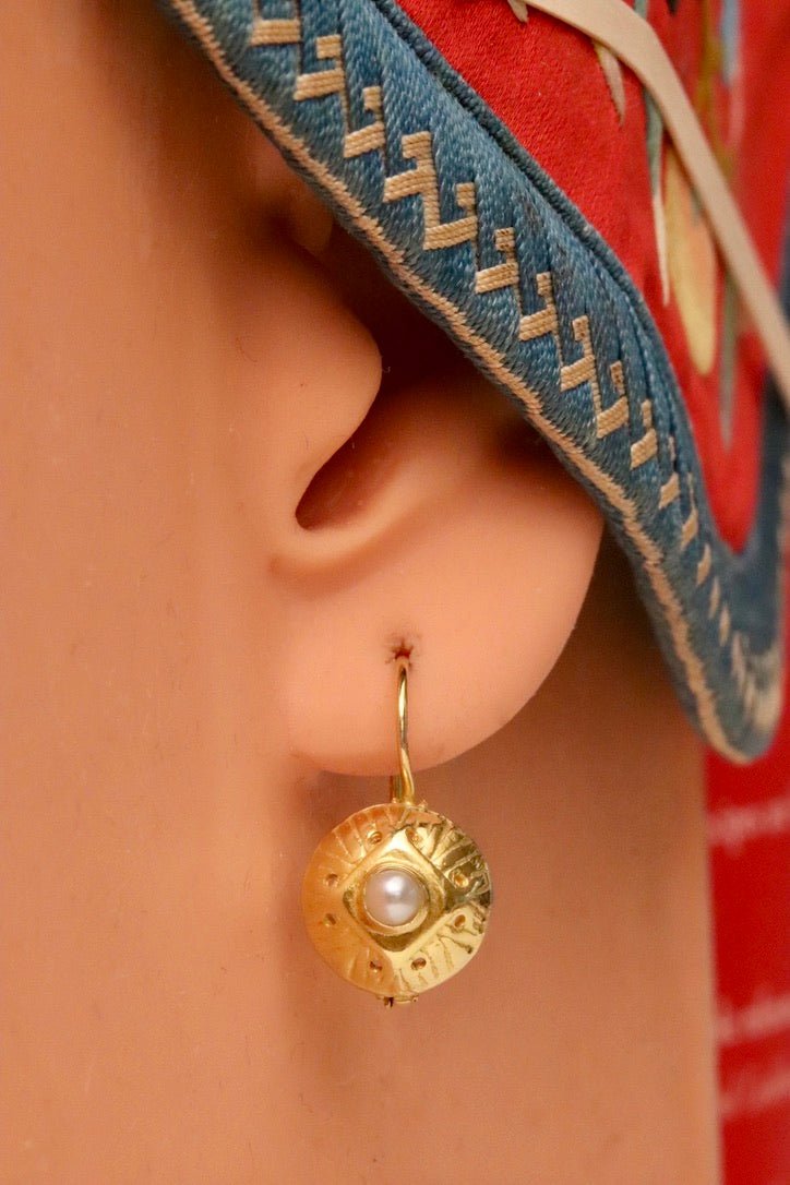 Lady Caroline 14k Gold and Pearl Earrings