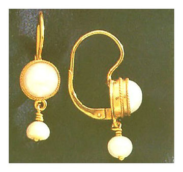 Phillipa Pearl Earrings