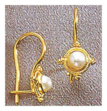 Sifnos Pearl Earrings
