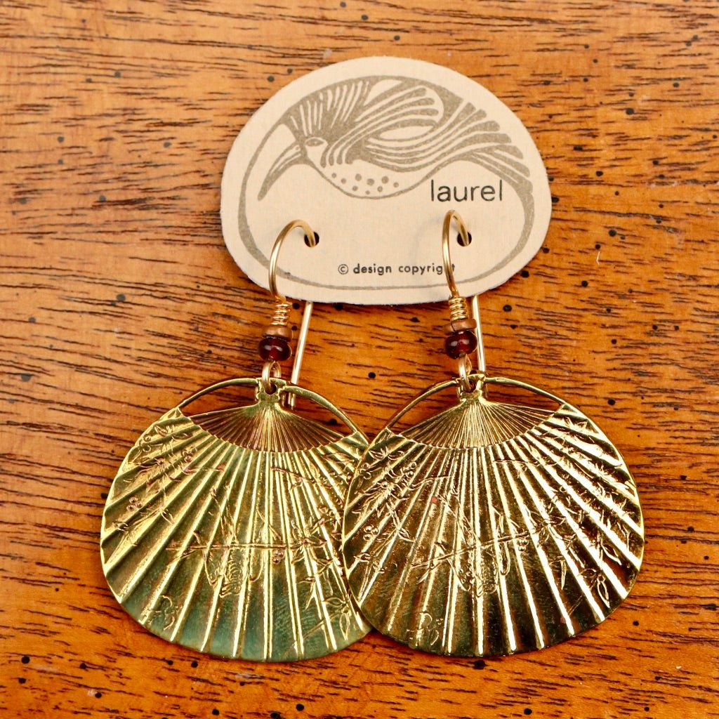 ヴィンテージローレルバーチファンゴールドプレートイヤリング Museum of Jewelry
