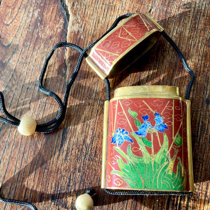 Vintage Shashi Cloisonné Floral Japanese Inro