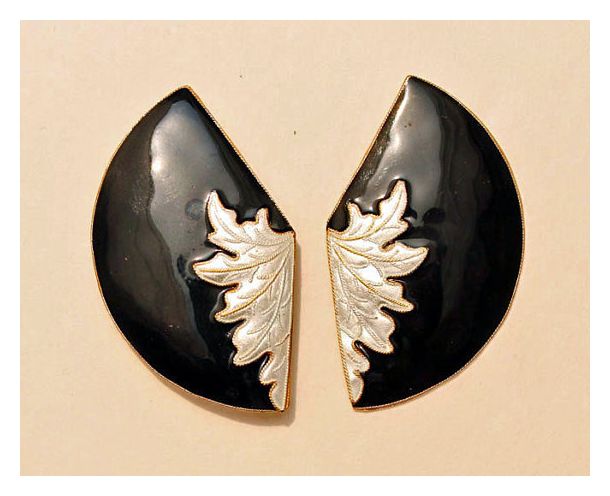 Vintage Shashi Kyoto Fan Leaf Black/White Vermeil Earrings